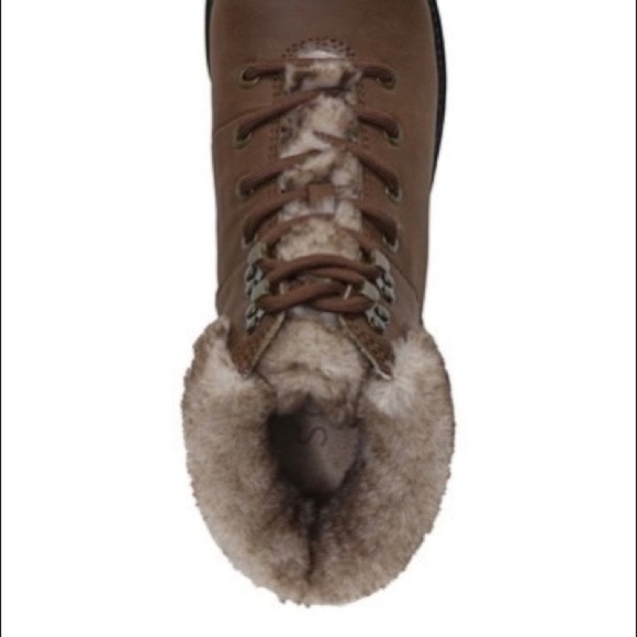 SOUL Naturalizer
Quentin Faux Fur Boot - Picture 4 of 10
